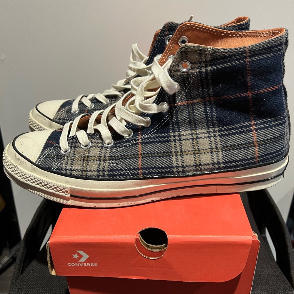 Converse Plaid size 11 with box